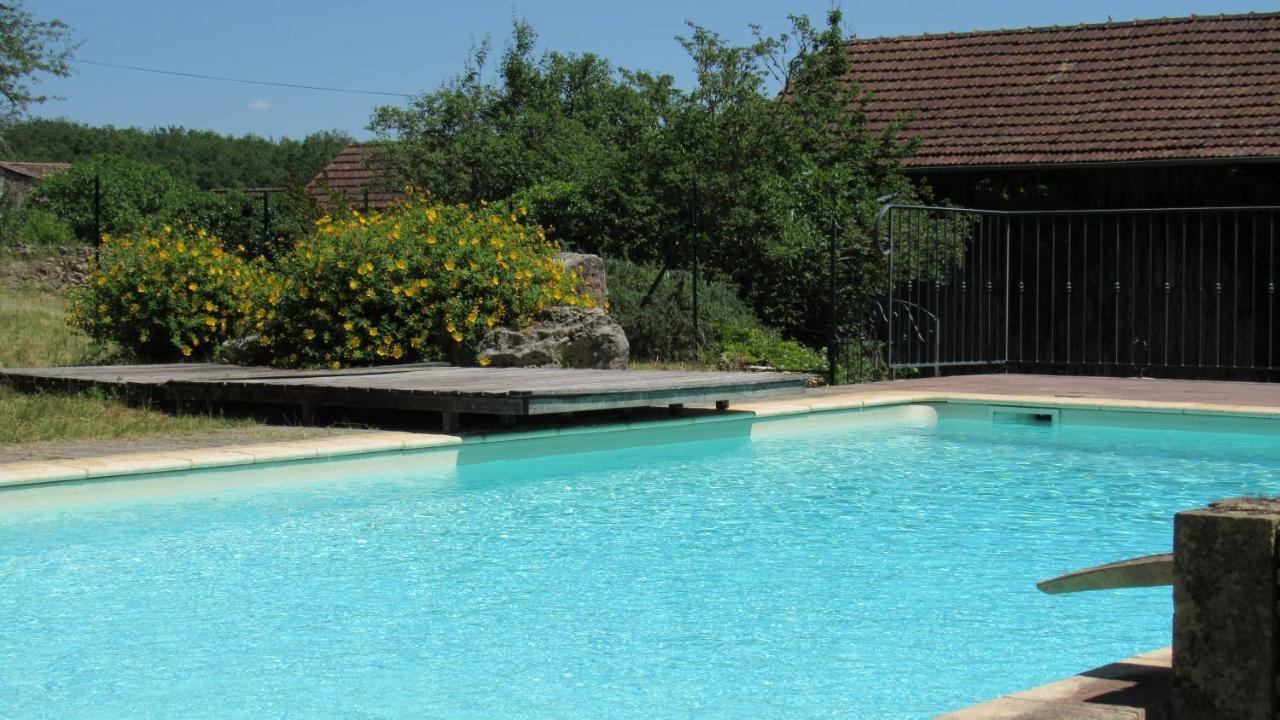 Chambres D'Hotes De La Grande Combe Mauzac-et-Grand-Castang ภายนอก รูปภาพ
